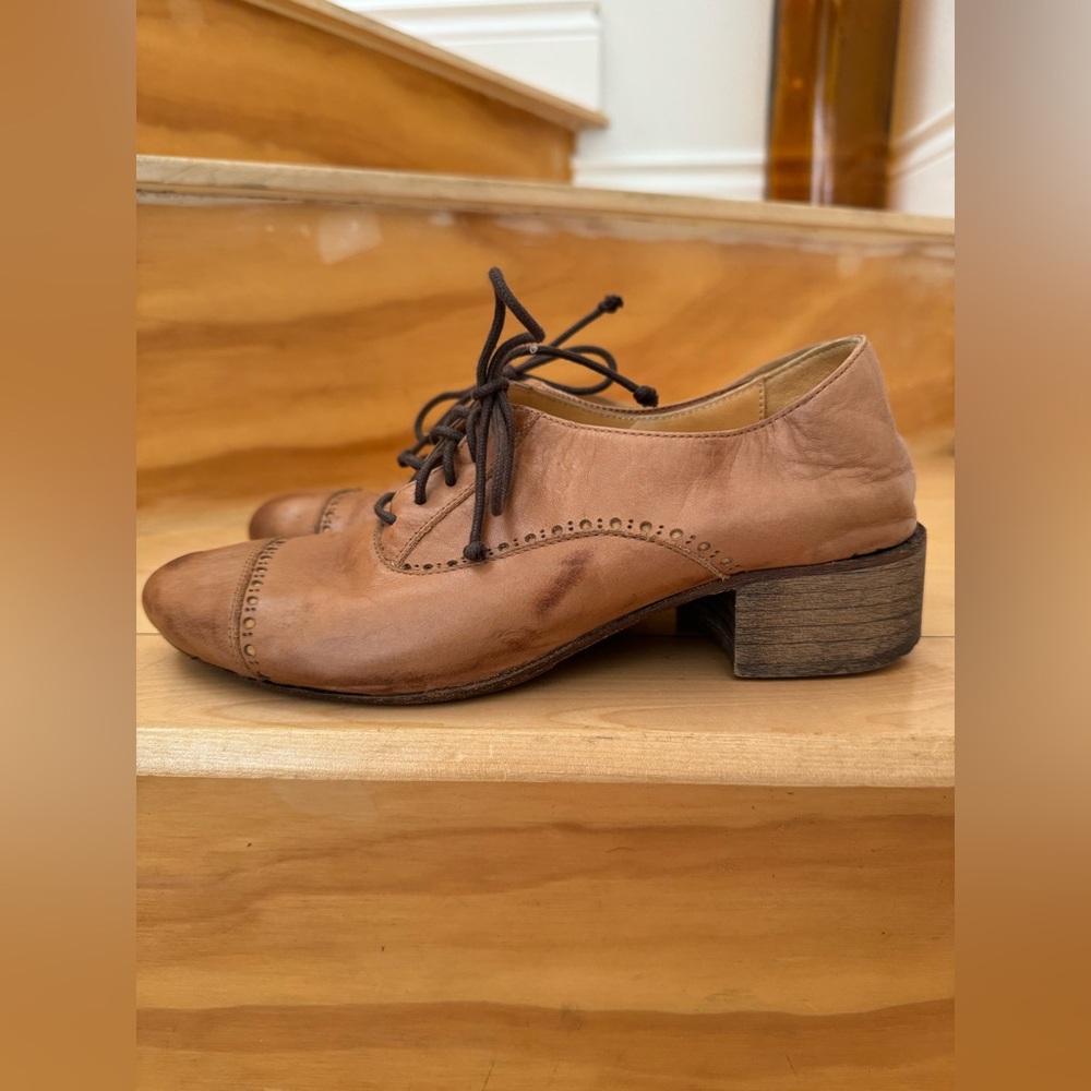 Gidigio Oxford shoes